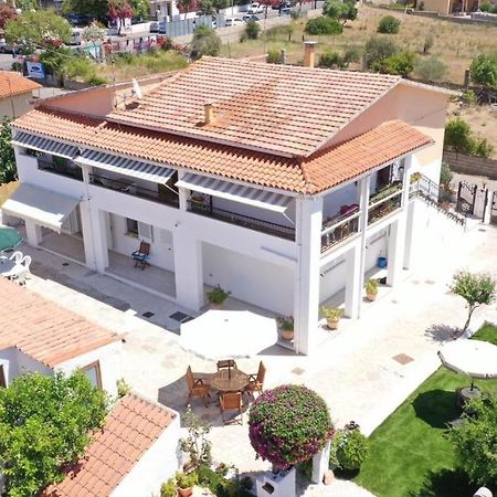 Le Case Di Helga Budoni Exterior foto