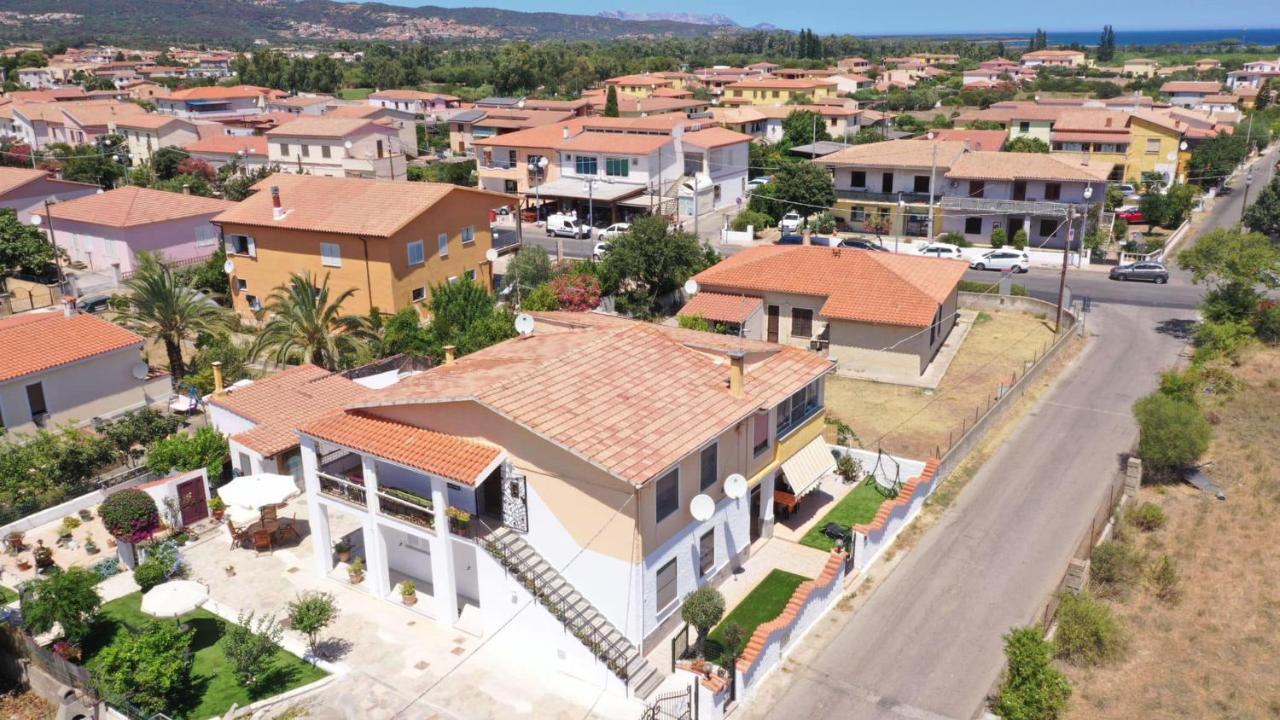 Le Case Di Helga Budoni Exterior foto